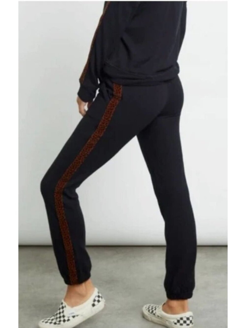 RAILS Theo Leopard Velvet Sweatshirt + Kingston Sweatpants Black XS
